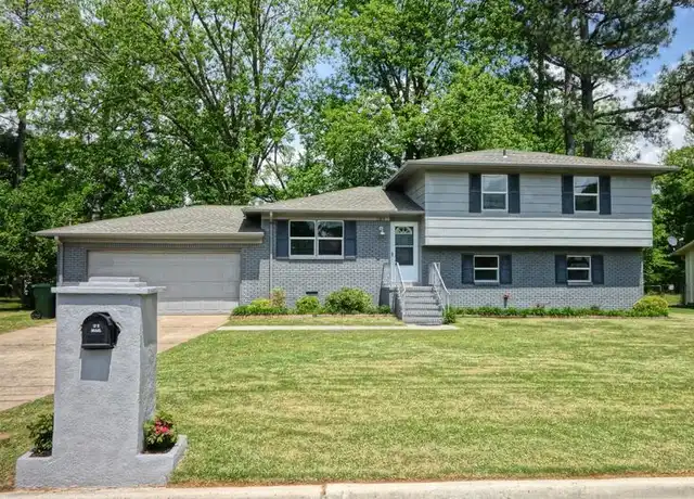 Property at 1206 Oster Dr NW, Huntsville, AL, 35816, 4 beds, 2 baths, [object Object]
