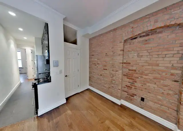 Property at 424 W 51st St, New York, NY, 10019, 4 beds, 2 baths, [object Object]