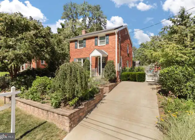 Property at 1151 S Edison St, Arlington, VA, 22204, 3 beds, 2 baths, [object Object]