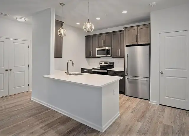 Photo of 565 W Lehigh St, Bethlehem, PA 18018