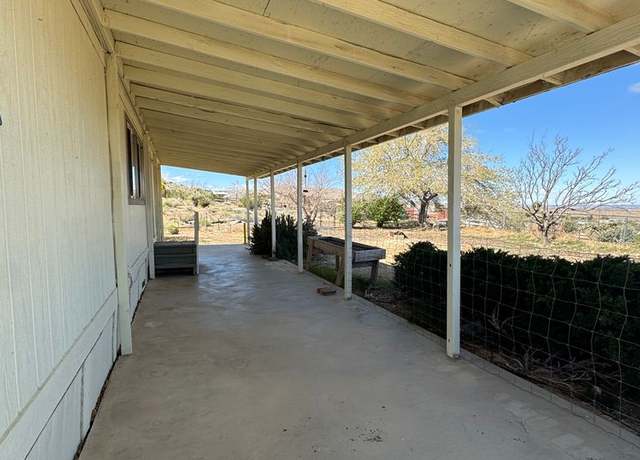 Photo of 9126 Milpas Dr, Apple Valley, CA 92308