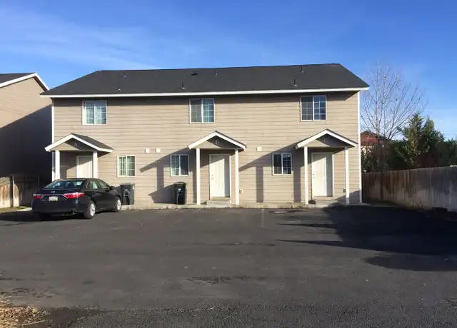 Property at 1713 W Fern Dr Unit B, Moses Lake, WA, 98837, 2 beds, 2 baths, [object Object]