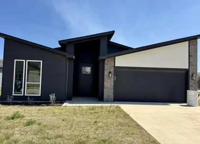 Property at 15513 Greenhouse Way, Lindale, TX, 75771, 3 beds, 2 baths, [object Object]
