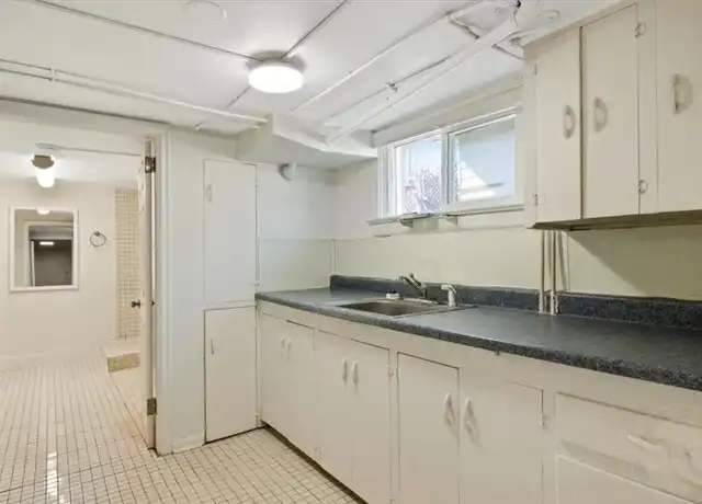 Property at 220 Grand Ave Unit 1/2, Billings, MT, 59101, 1 bed, 1 bath, [object Object]