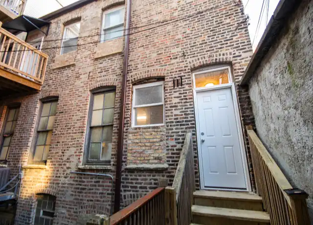 Property at 1040 W 18th St Unit CH, Chicago, IL, 60608, 3 beds, 1 bath, [object Object]