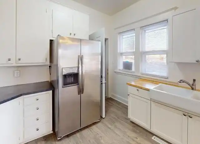 Property at 1200 1st St NW, Mandan, ND, 58554, 2 beds, 1 bath, [object Object]