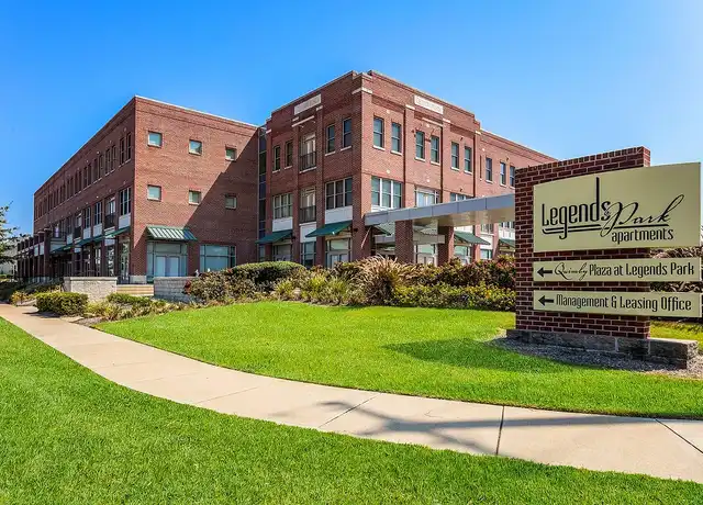 Property at Legends Park Apartments - 198 N Pauline St, Memphis, TN, 38105, 1-3 bed, 1-2.5 bath, [object Object]