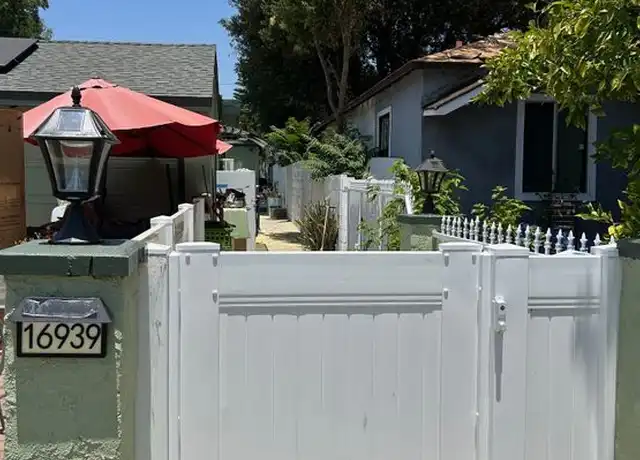 Property at 16939 Marlin Pl, Lake Balboa, CA, 91406, 2 beds, 1 bath, [object Object]