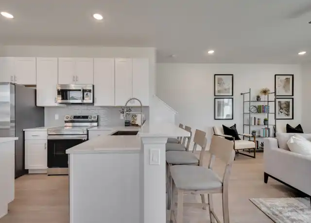 Property at 2279 Lilybean Loop Unit LILY2279, Ocoee, FL, 34761, 4 beds, 2.5 baths, [object Object]