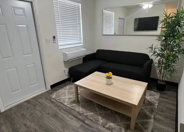 Property at 1181 NW 8th Street Rd Unit 1191 2, Miami, FL, 33136, 1 bed, 1 bath, [object Object]