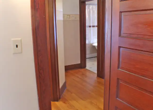 Property at 745 S 23rd St Unit Up, South Bend, IN, 46615, 1 bed, 1 bath, [object Object]