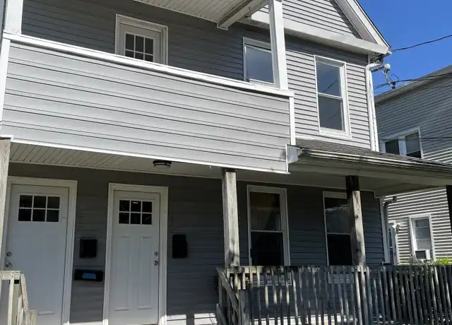 Property at 277 Kent Ave Unit 2, Bridgeport, CT, 06610, 2 beds, 1 bath, [object Object]