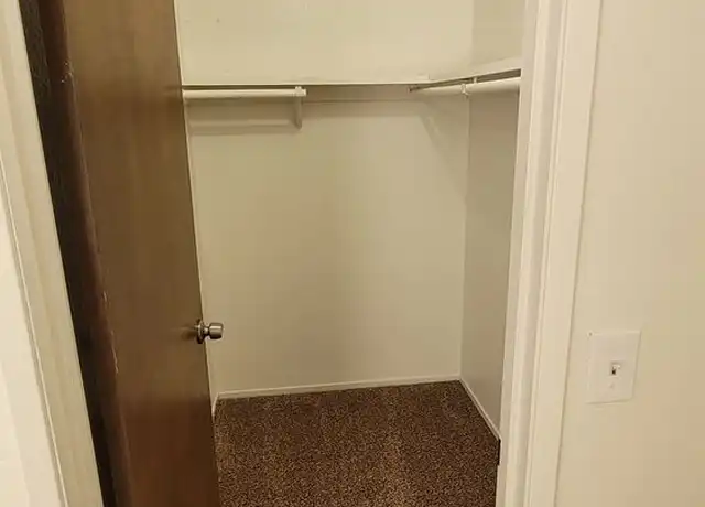 Property at 5802 W Robinwood Ave Unit 5804, Visalia, CA, 93291, 2 beds, 1 bath, [object Object]