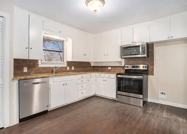 Property at 3562 South Dr, Fort Worth, TX, 76109, 3 beds, 2 baths, [object Object]