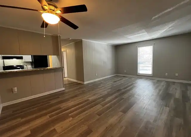 Property at 5853 Century Oaks Dr Unit H, Fayetteville, NC, 28314, 2 beds, 1 bath, [object Object]