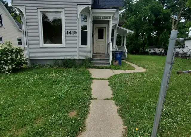 Property at 1419 Geneva St, Racine, WI, 53404, 2 beds, 1 bath, [object Object]