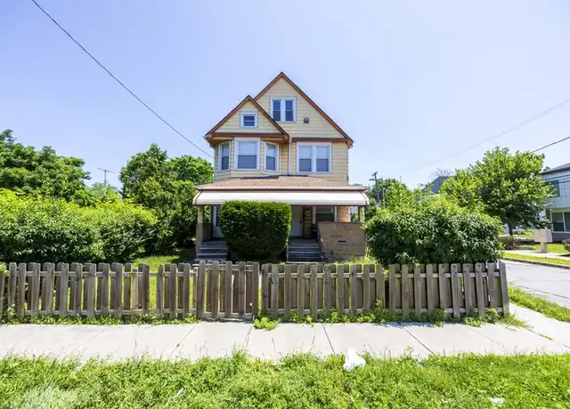Property at 2257 E 80th St, Cleveland, OH, 44103, 3 beds, 1 bath, [object Object]
