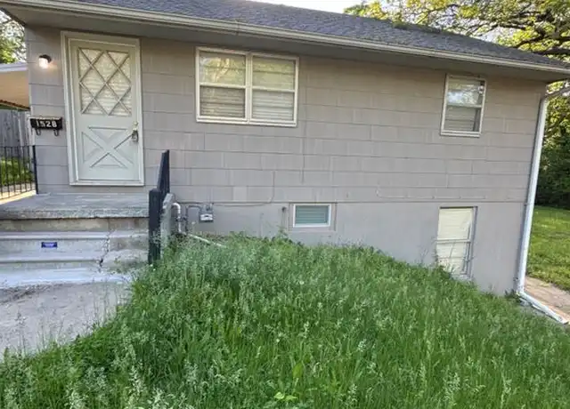 Property at 1528 S Vermont Ave, Independence, MO, 64052, 4 beds, 2 baths, [object Object]