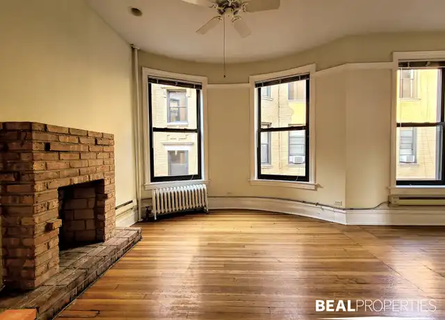Property at 1216 N Dearborn St Unit A2, Chicago, IL, 60610, 2 beds, 1 bath, [object Object]