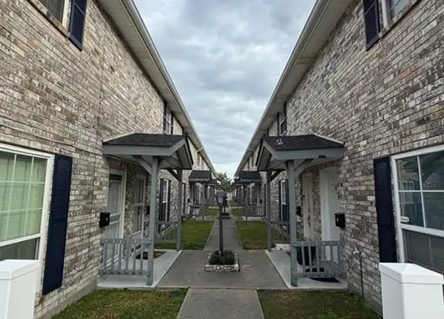 Property at 1628 Vintage Dr #16, Kenner, LA, 70065, 2 beds, 1.5 baths, [object Object]