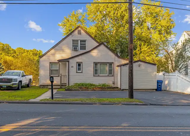 Property at 35 Allings Crossing Rd, West Haven, CT, 06516, 3 beds, 2 baths, [object Object]