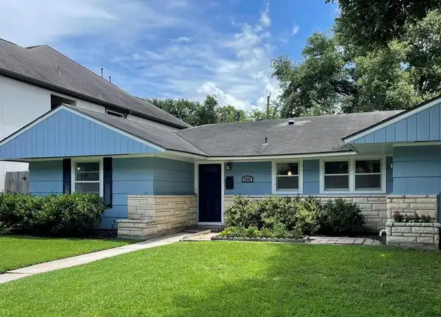 Property at 3229 Westridge St, Houston, TX, 77025, 3 beds, 2 baths, [object Object]
