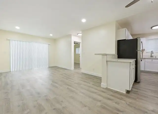 Property at 1707 Chalcedony St Unit 16, San Diego, CA, 92109, 1 bed, 1 bath, [object Object]
