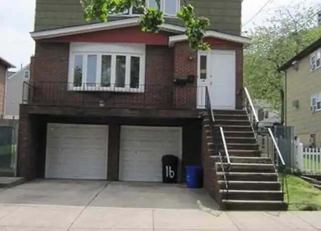 Property at 16 Sterling Pl Unit 2ND FLOOR, Edgewater, NJ, 07020, 3 beds, 2 baths, [object Object]
