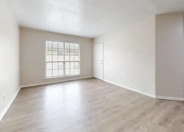 Property at Park Row Apartments - 2405 E Park Row Dr, Arlington, TX, 76010, 2 beds, 1 bath, [object Object]