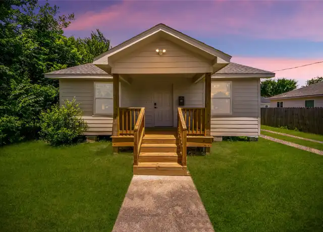 Property at 2804 Bringhurst St, Houston, TX, 77026, 3 beds, 2 baths, [object Object]