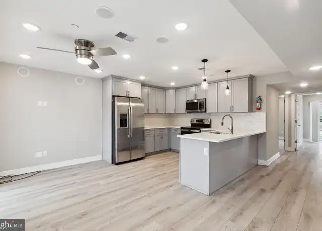 Property at 2408 N Mascher St Unit 2, Philadelphia, PA, 19133, 2 beds, 1 bath, [object Object]