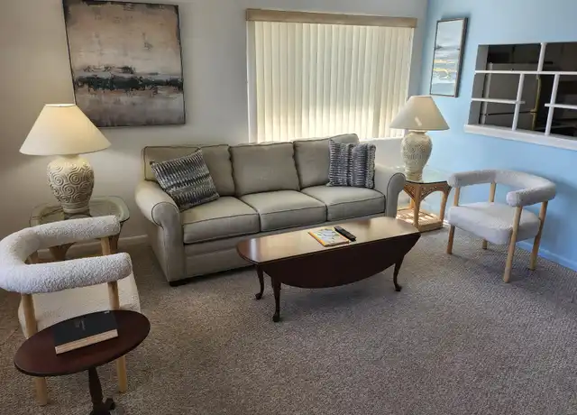 Property at 3322 Cynthia Ln #208, Lake Worth, FL, 33461, 1 bed, 1 bath, [object Object]