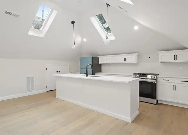 Property at 59 Nottinghill Rd Unit 2, Brighton, MA, 02135, 4 beds, 3 baths, [object Object]
