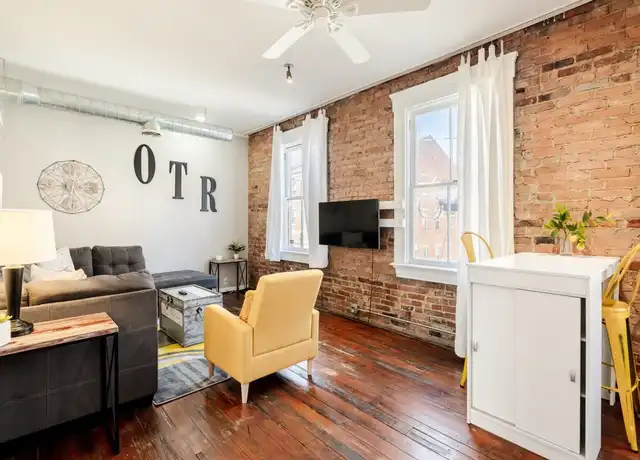 Property at East 13th Street 111 - E 13th St Unit 1056146P, Cincinnati, OH, 45202, 1 bed, 1 bath, [object Object]