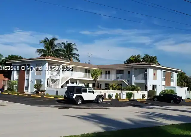 Property at 2795 SE 1st Ct, Pompano Beach, FL, 33062, 1 bed, 1 bath, [object Object]