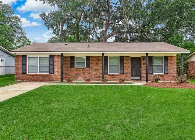 Property at 2212 N Parkwood Dr, Savannah, GA, 31404, 4 beds, 2.5 baths, [object Object]