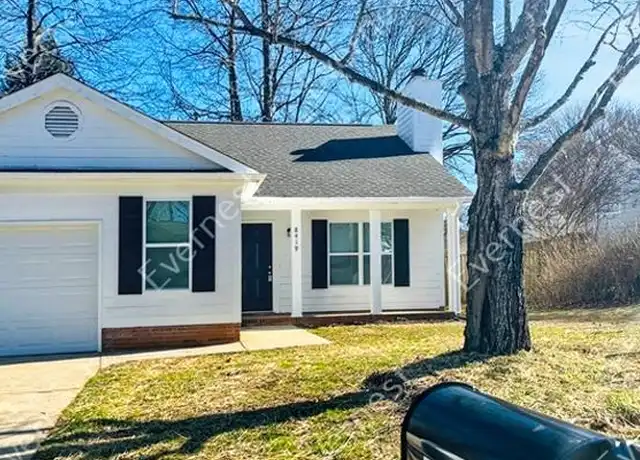 Property at 8419 Milton Morris Dr, Charlotte, NC, 28227, 3 beds, 2 baths, [object Object]