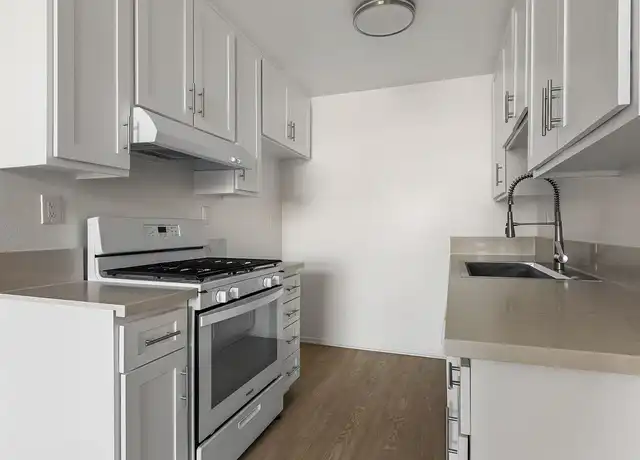 Property at Magnolia Terrace Apartments - 11936 Magnolia Blvd, Valley Village, CA, 91607, 2 beds, 2 baths, [object Object]