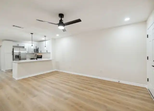 Property at 2636 Sunnyside Dr Unit 2636, Orange Park, FL, 32073, 2 beds, 1 bath, [object Object]