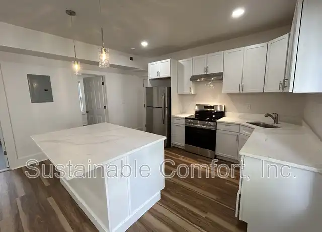 Property at 3 Clearview Ave Unit 1, Worcester, MA, 01605, 3 beds, 1 bath, [object Object]