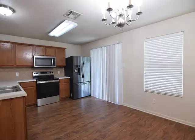 Property at 5419 Southern Crossing Dr, Temple, TX, 76502, 4 beds, 2 baths, [object Object]