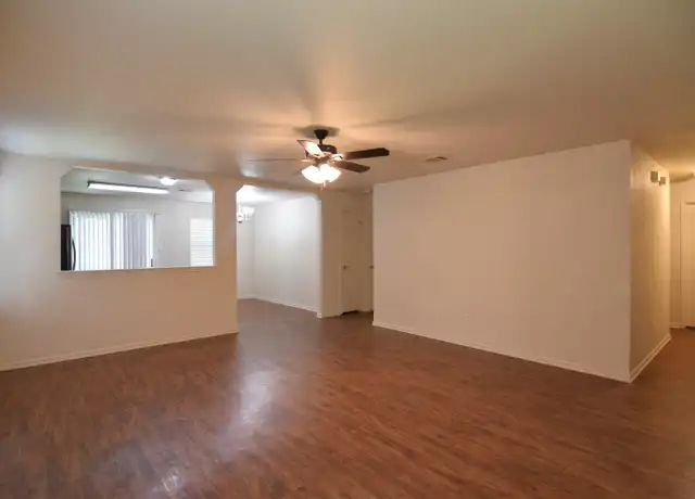 Property at 5419 Southern Crossing Dr, Temple, TX, 76502, 4 beds, 2 baths, [object Object]