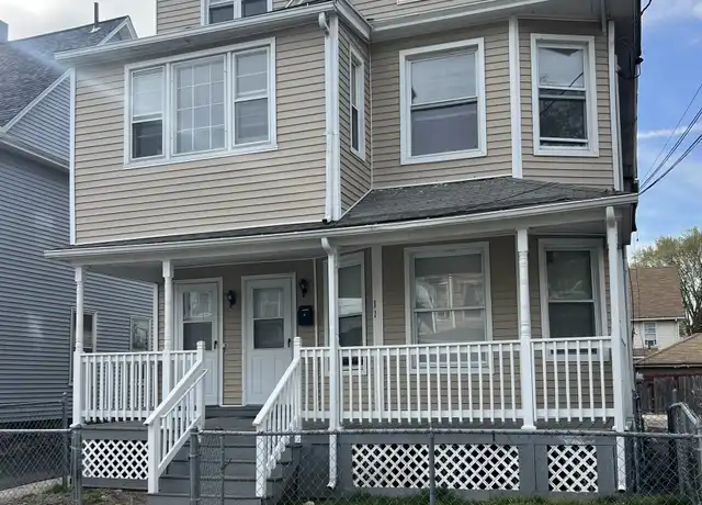 Property at 32 Hazelwood Ave Unit 1st floor, Bridgeport, CT, 06605, 2 beds, 1.5 baths, [object Object]