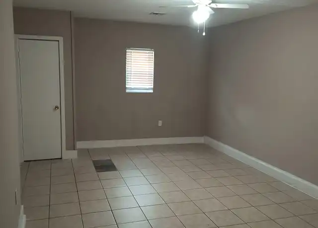 Property at 720 NE 79th Pl, Oklahoma City, OK, 73114, 3 beds, 1 bath, [object Object]
