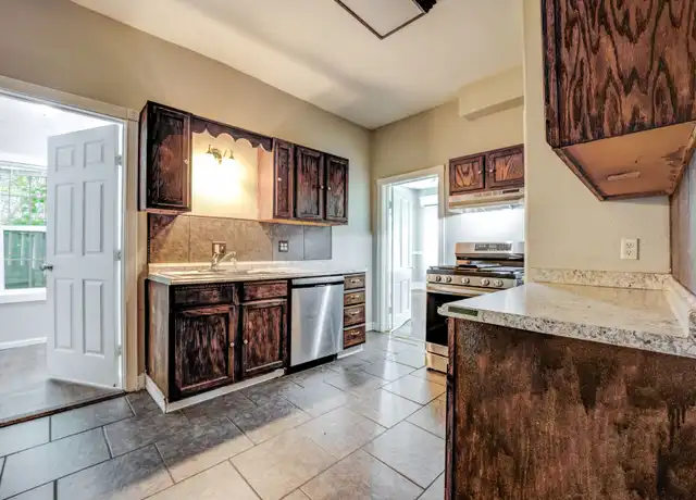 Property at 906 N 36th St, Fort Smith, AR, 72903, 3 beds, 2 baths, [object Object]