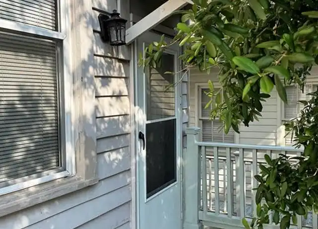 Property at 840 Sixth St Unit A, New Orleans, LA, 70115, 2 beds, 1 bath, [object Object]