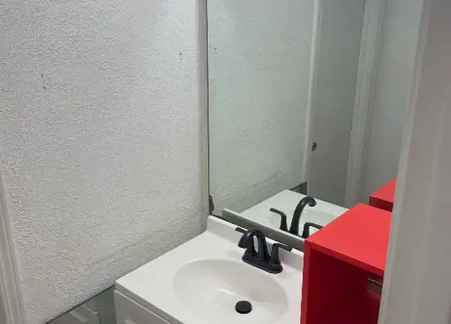 Property at 10636 Wessex Dr, Dallas, TX, 75217, 1 bed, 1 bath, [object Object]