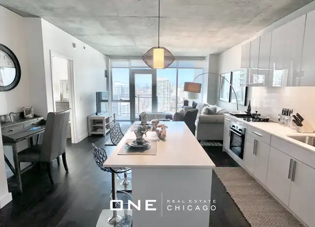 Property at 232 W Illinois St, Chicago, IL, 60654, 1 bed, 1 bath, [object Object]