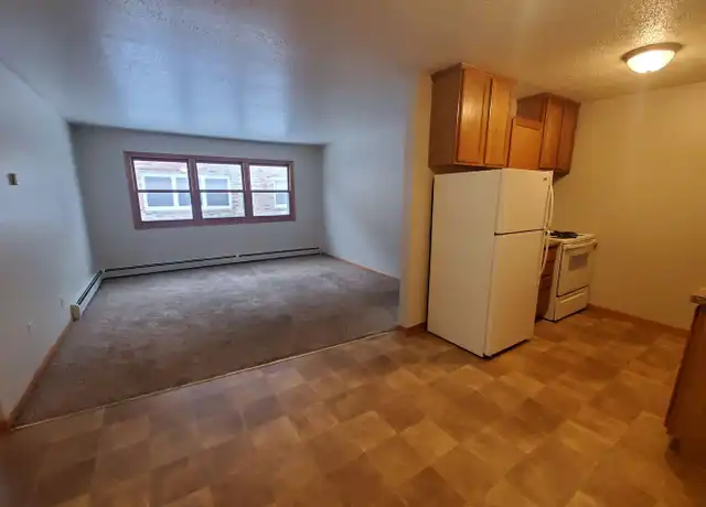 Property at 2300 County Road I, Saint Paul, MN, 55112, 2 beds, 1 bath, [object Object]