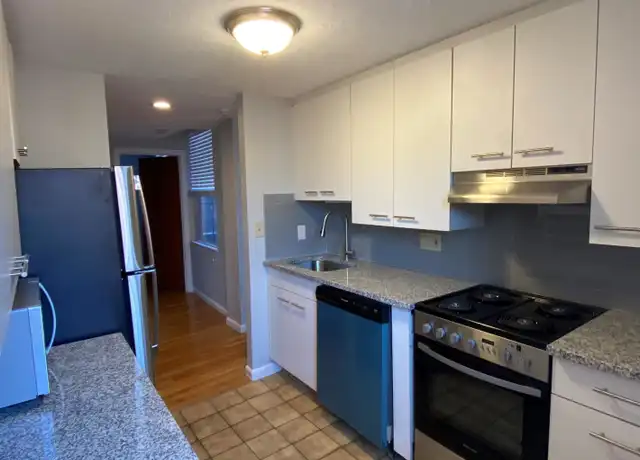 Property at 12 Parmenter St Unit 3R, Boston, MA, 02113, 1 bed, 1 bath, [object Object]